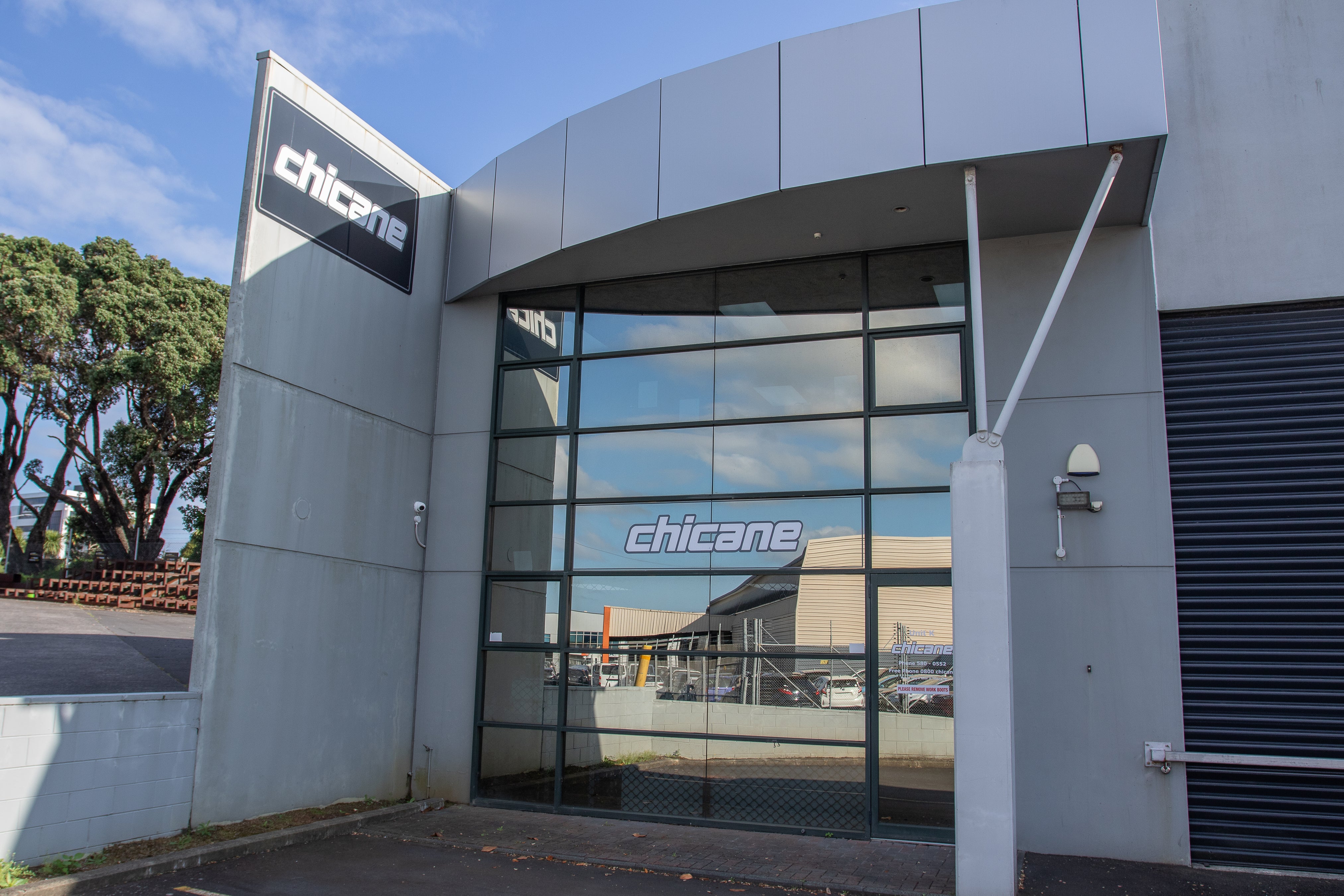 Chicane Racewear